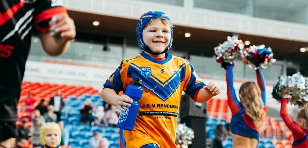 Knights welcome HJRL under 7s onto McDonald Jones Stadium!